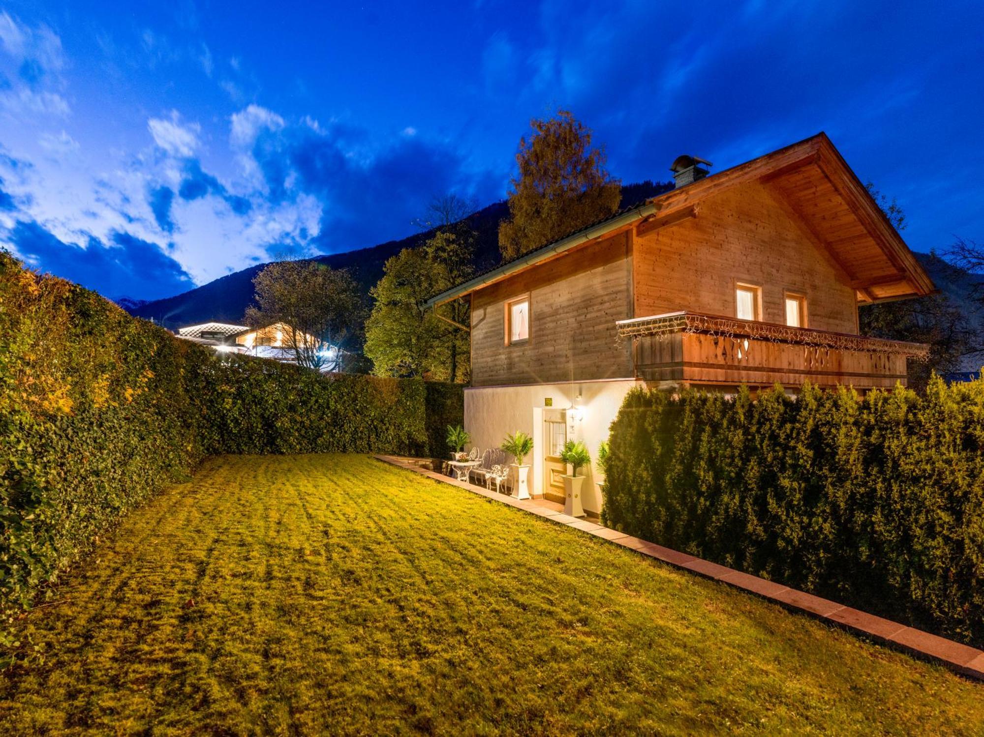 Chalet - Appartements Julitta Майрхофен Экстерьер фото